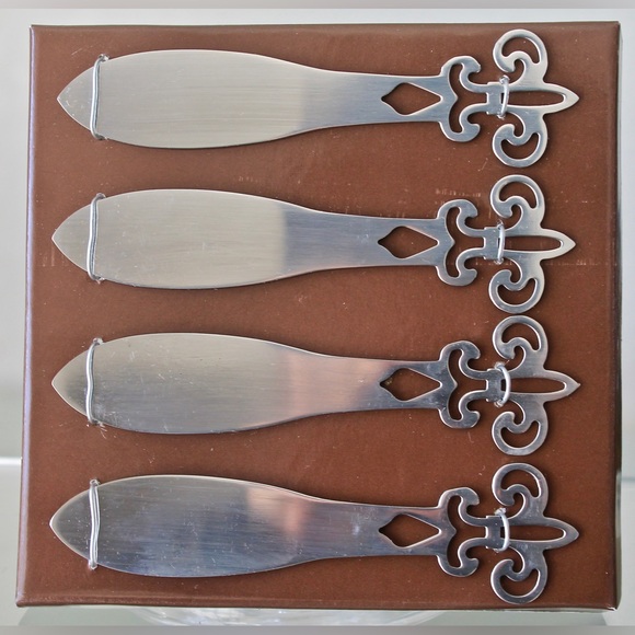 KIRKLAND’S ENTERTAINING ESSENTIALS SPREADERS SET OF 4 STAINLESS STEELE NIB - Picture 3 of 4
